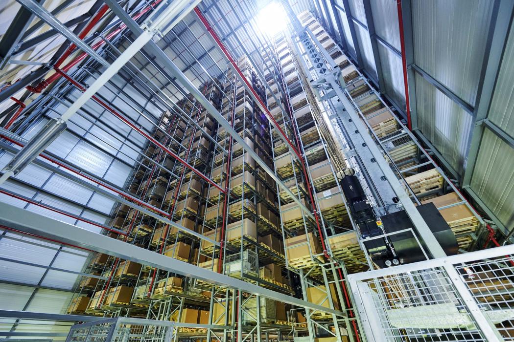 Für 15 Millionen Euro wird das Hochregallager in Obersontheim erweitert. Bild: Kärcher