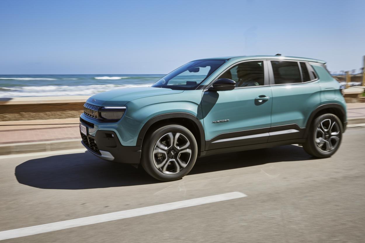 Knackige Optik, bunte Farben, aber dezentes Design: Der Avenger surft geschickt zwischen Anspruch und Mainstream. | Foto: Jeep